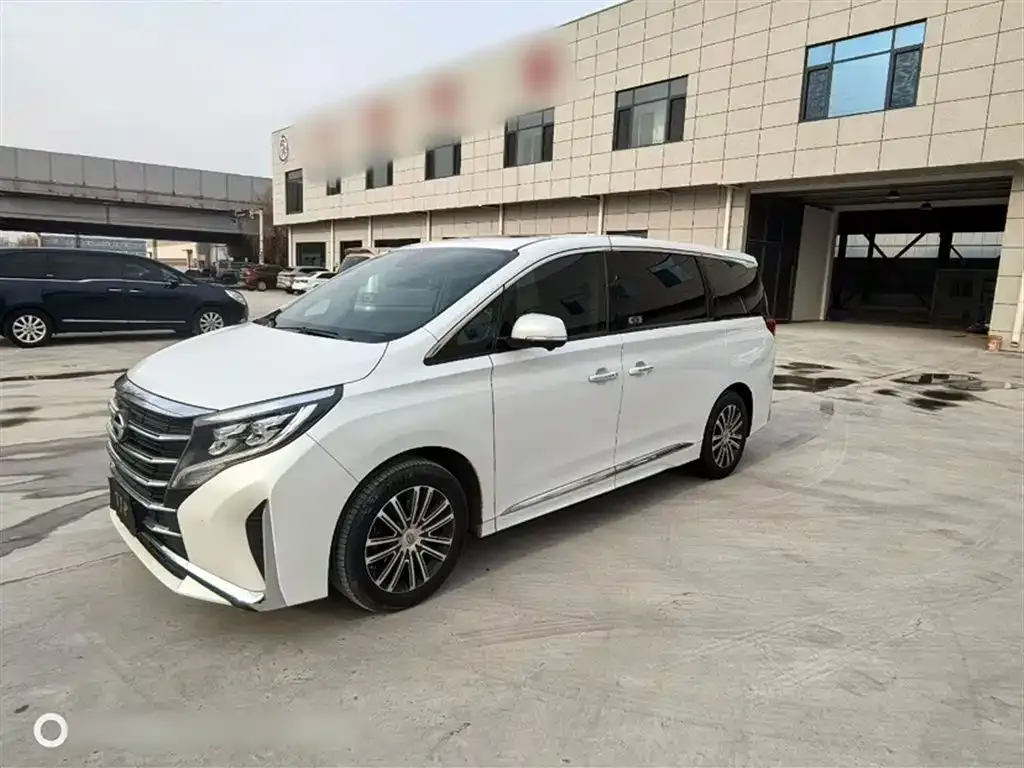 GAC Motor Trumpchi M8 — фото 1