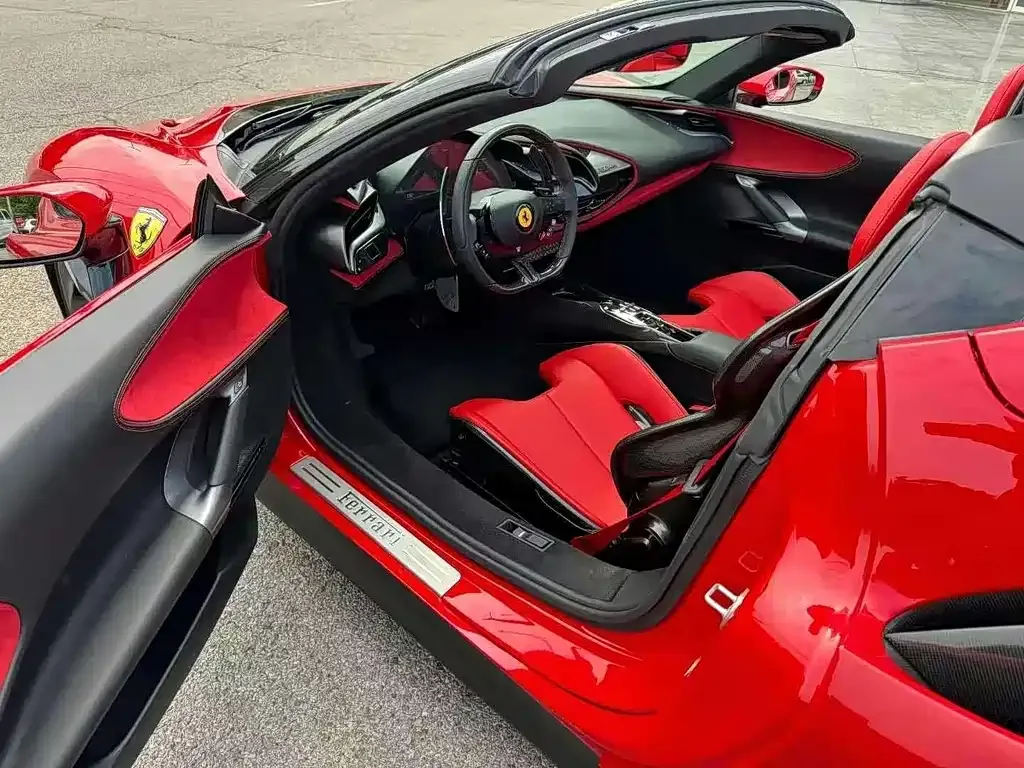 Ferrari SF90 — фото 4