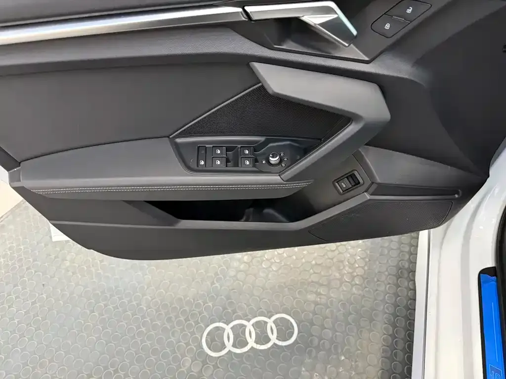 Audi A3 — фото 10