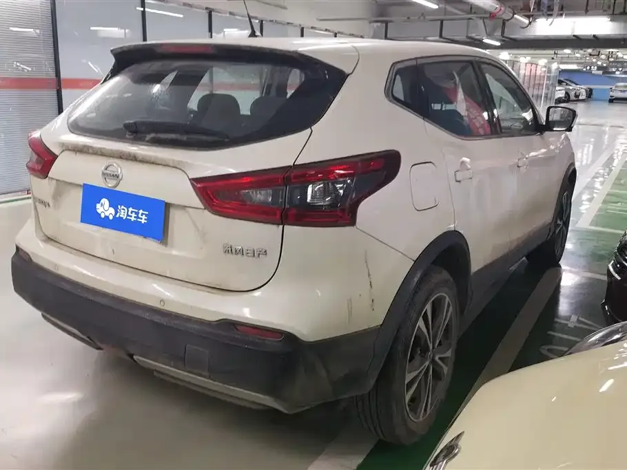 Nissan Qashqai — фото 5