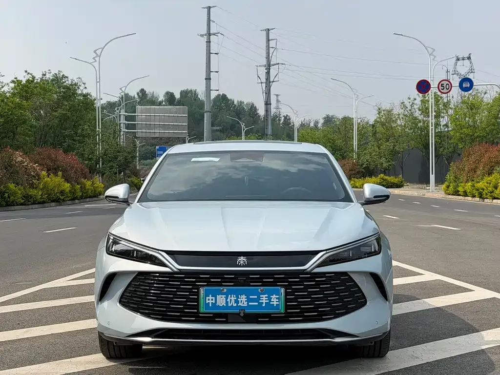 BYD Qin L — фото 9