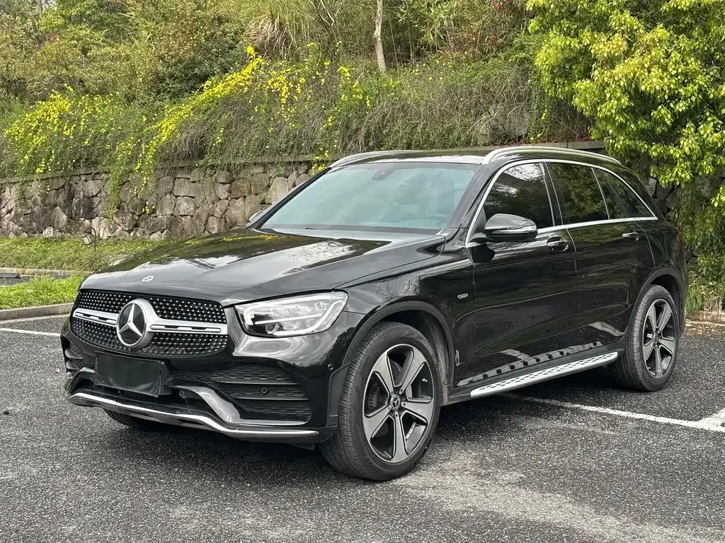 Mercedes-Benz GLC — фото 1