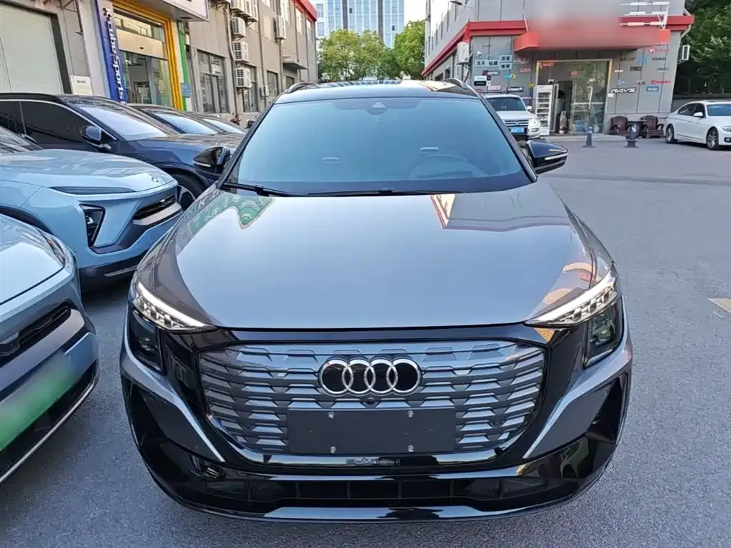 Audi Q5 e-tron 2022 из CN, фото 6