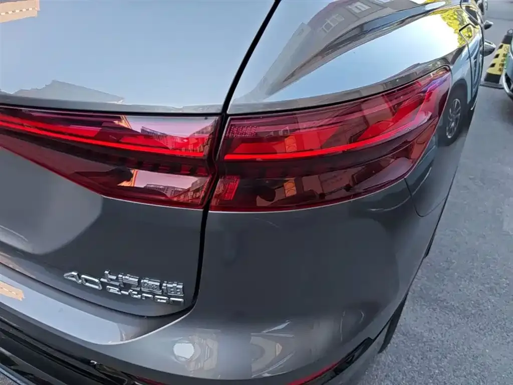 Audi Q5 e-tron 2022 из CN, фото 10