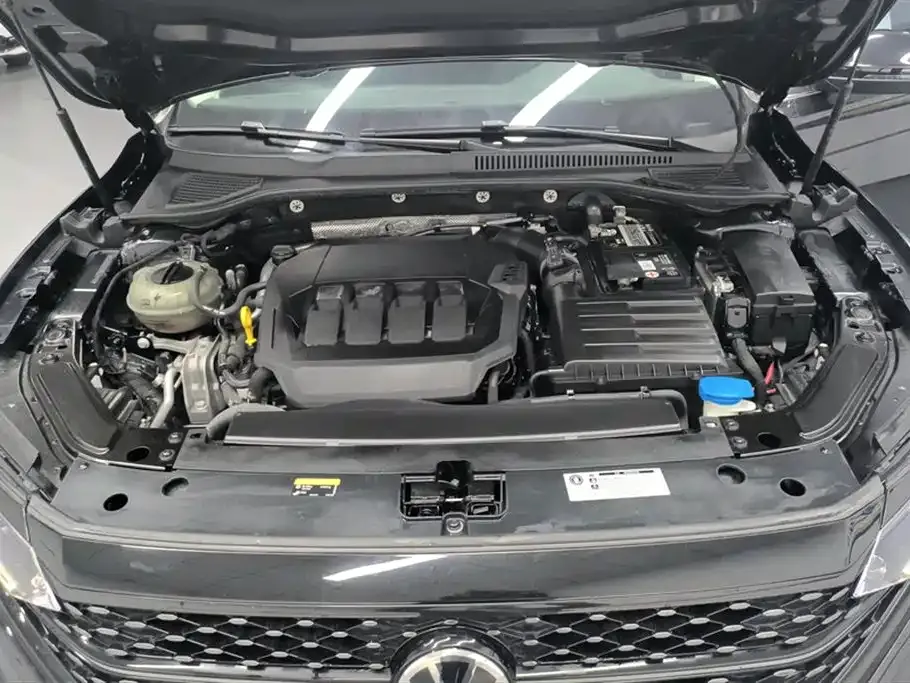 Volkswagen Passat — фото 8