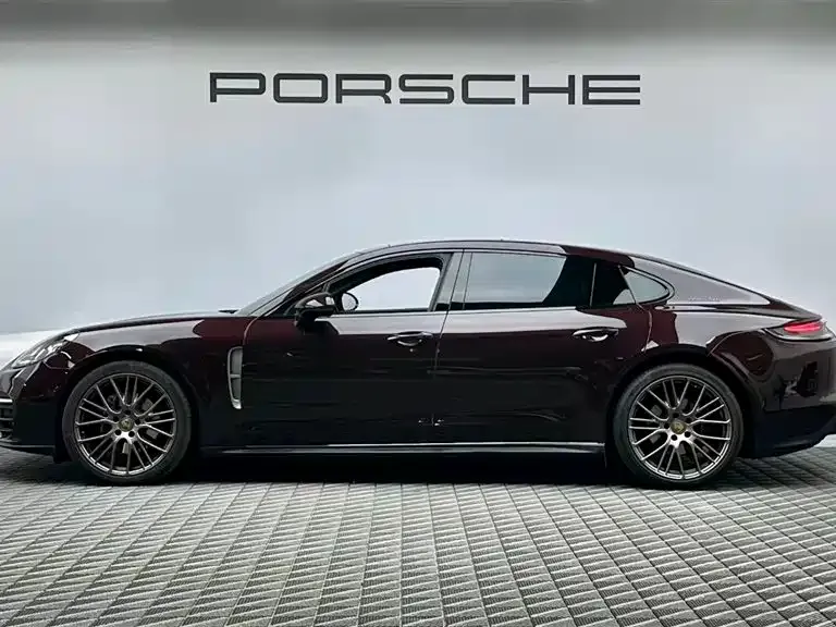 Porsche Panamera — фото 10