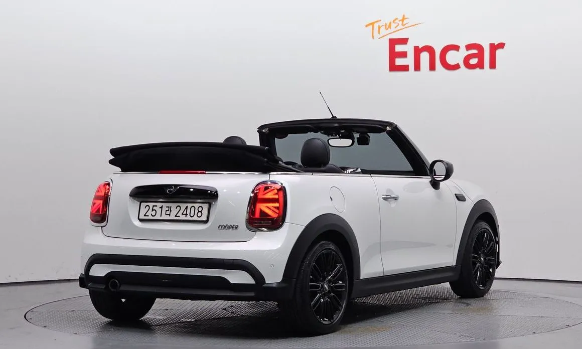 Mini Cooper Convertible 2024 из KR, фото 6