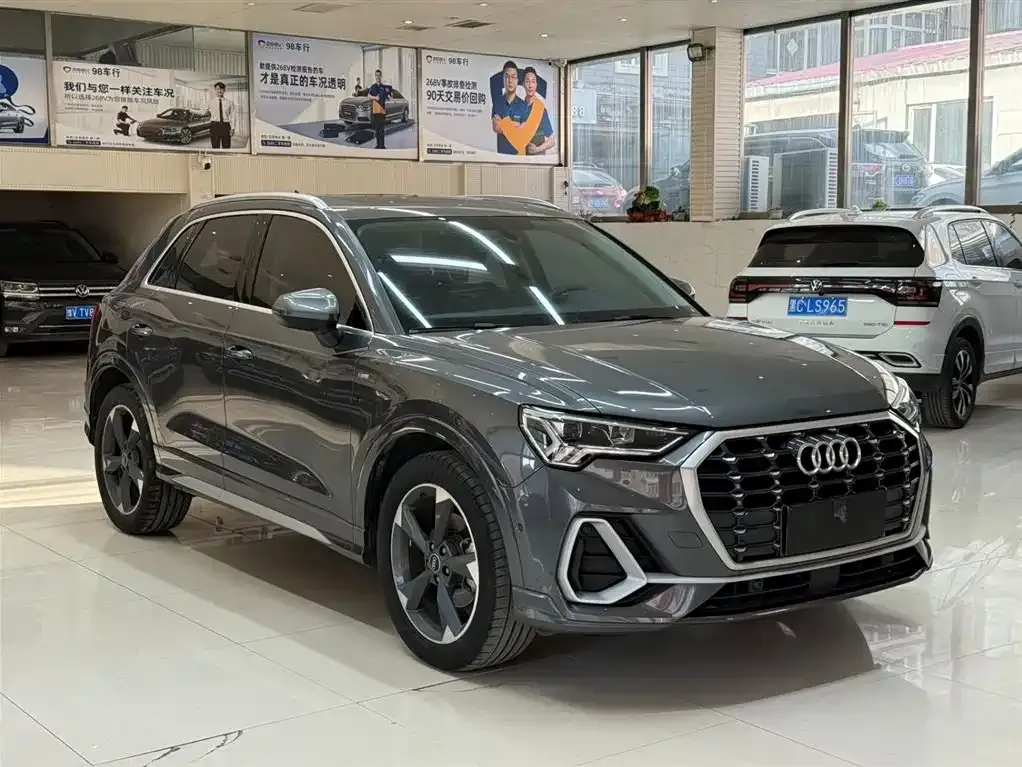 Audi Q3 — фото 5
