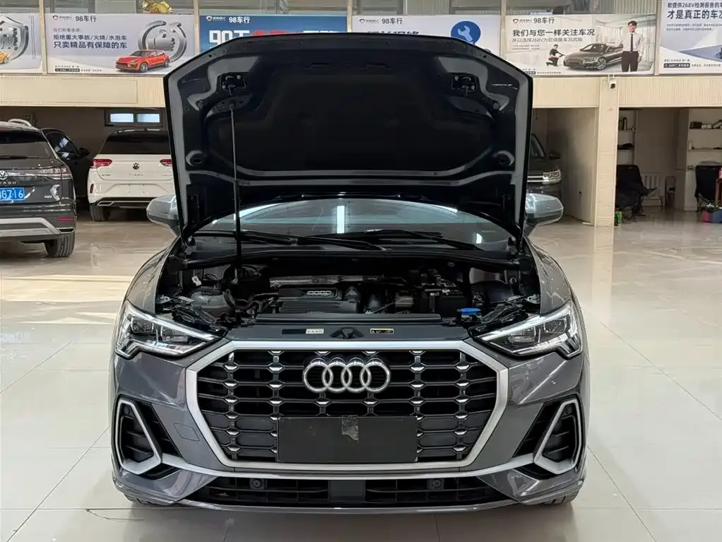 Audi Q3 — фото 6