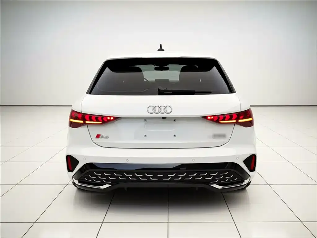 Audi A3 — фото 8