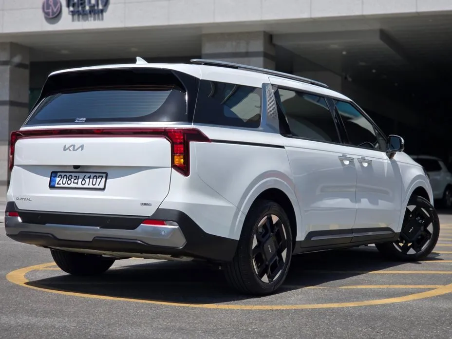 Kia Carnival 2026 из KR, фото 9