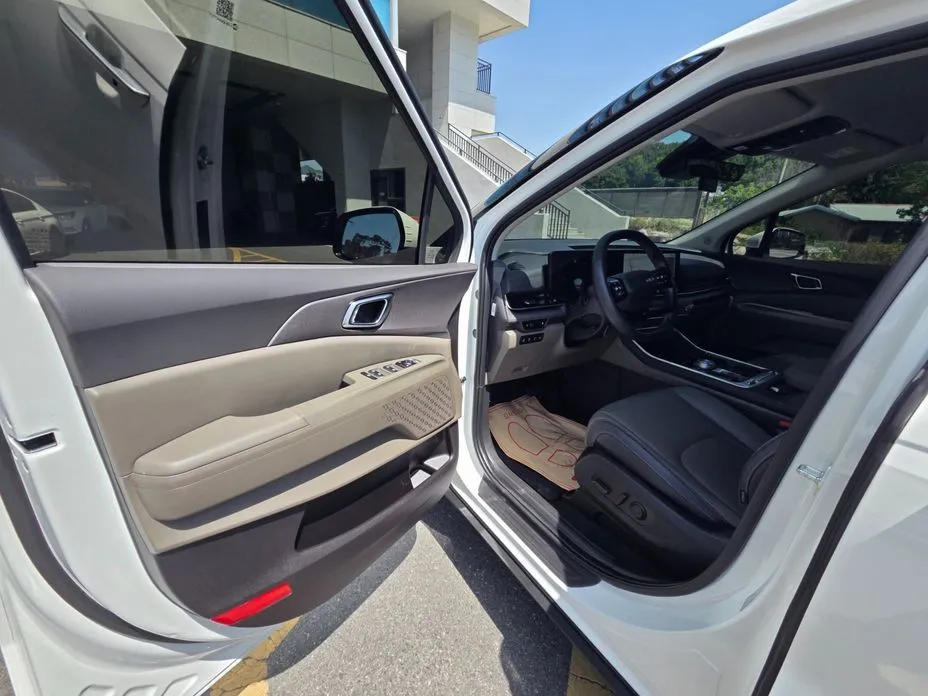 Kia Carnival 2026 из KR, фото 7