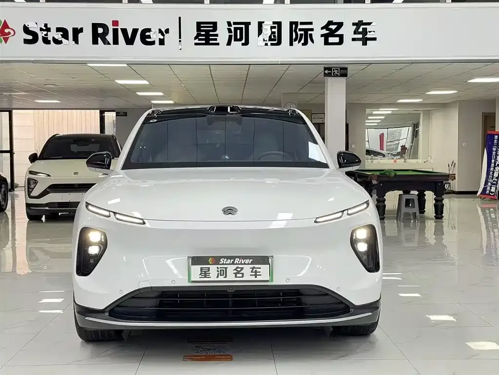 NIO EC6 — фото 10