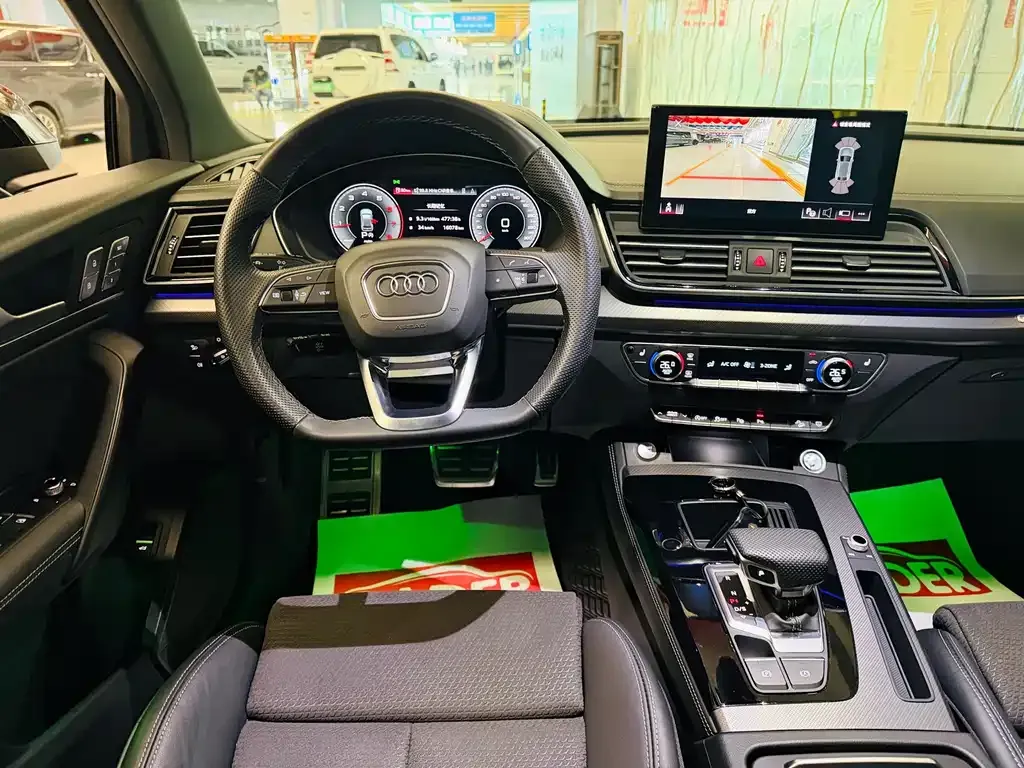 Audi Q5L Sportback — фото 2