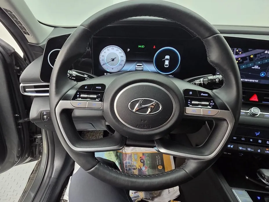 Hyundai AVANTE — фото 2