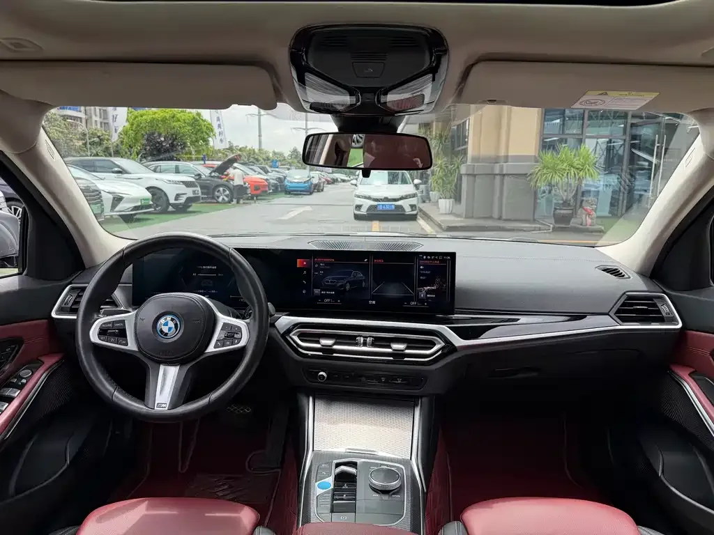 BMW i3 — фото 9