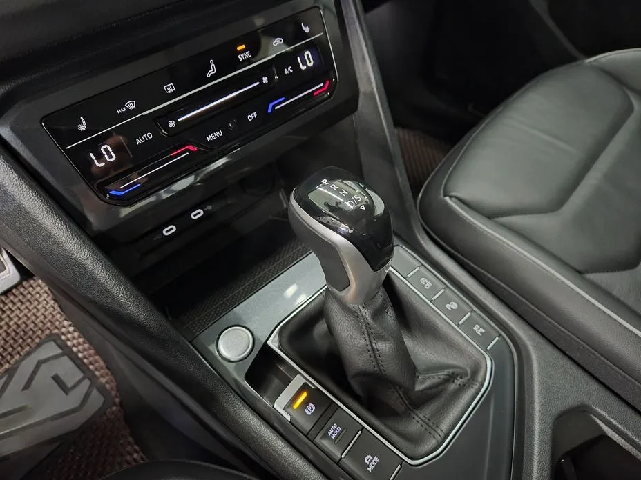 Volkswagen Tiguan — фото 5