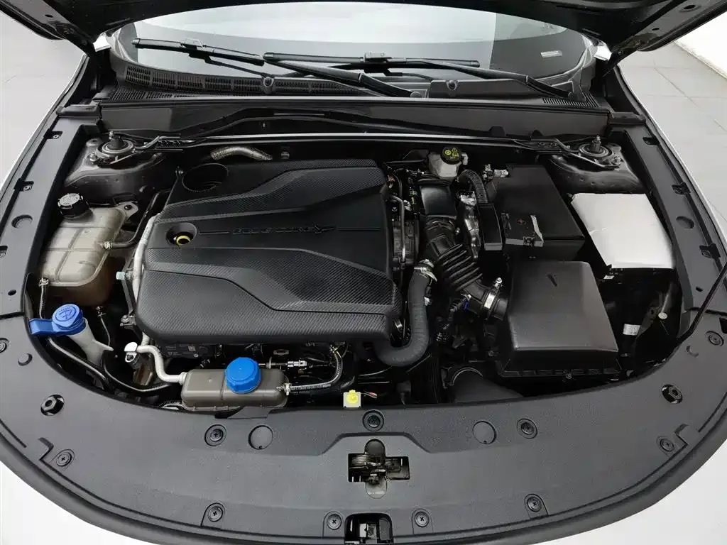 Changan UNI-V — фото 7