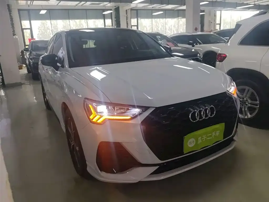 Audi Q3 Sportback — фото 2