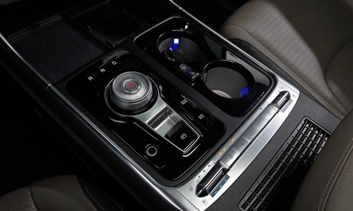 Kia Carnival 2025 из KR, фото 9