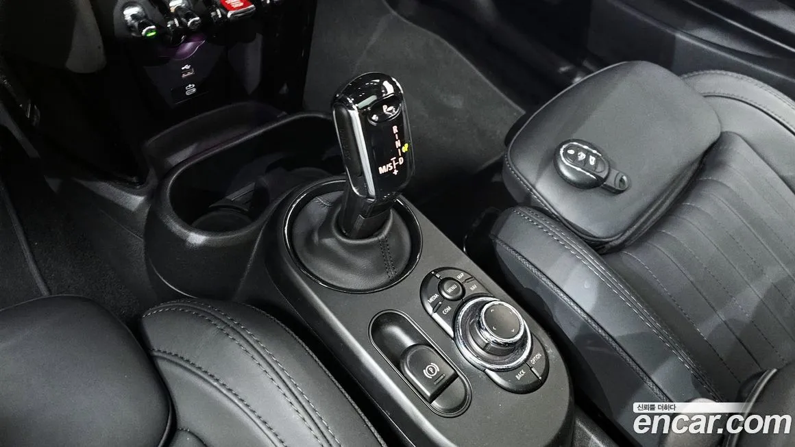Mini Cooper 2024 из KR, фото 4