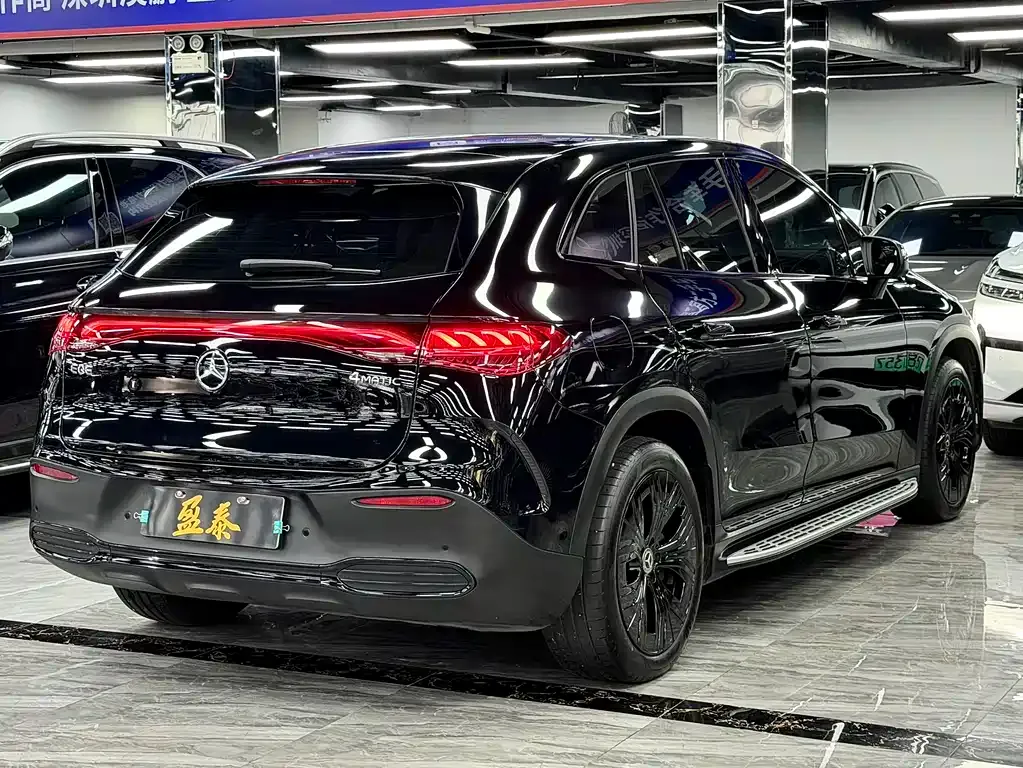 Mercedes-Benz EQE SUV 2023 из CN, фото 4