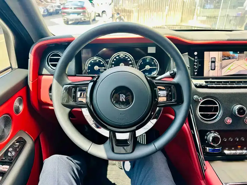 Rolls-Royce Cullinan 2022 из CN, фото 3