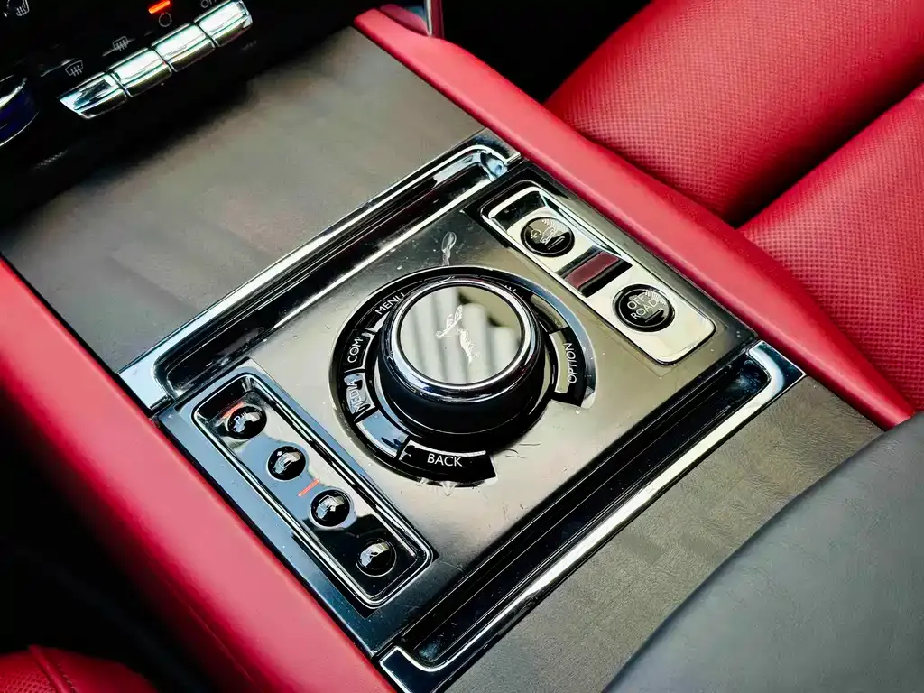 Rolls-Royce Cullinan 2022 из CN, фото 7