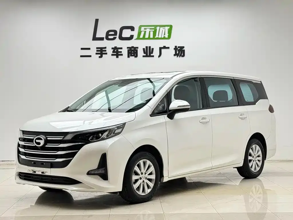 GAC Motor Trumpchi M6 — фото 1