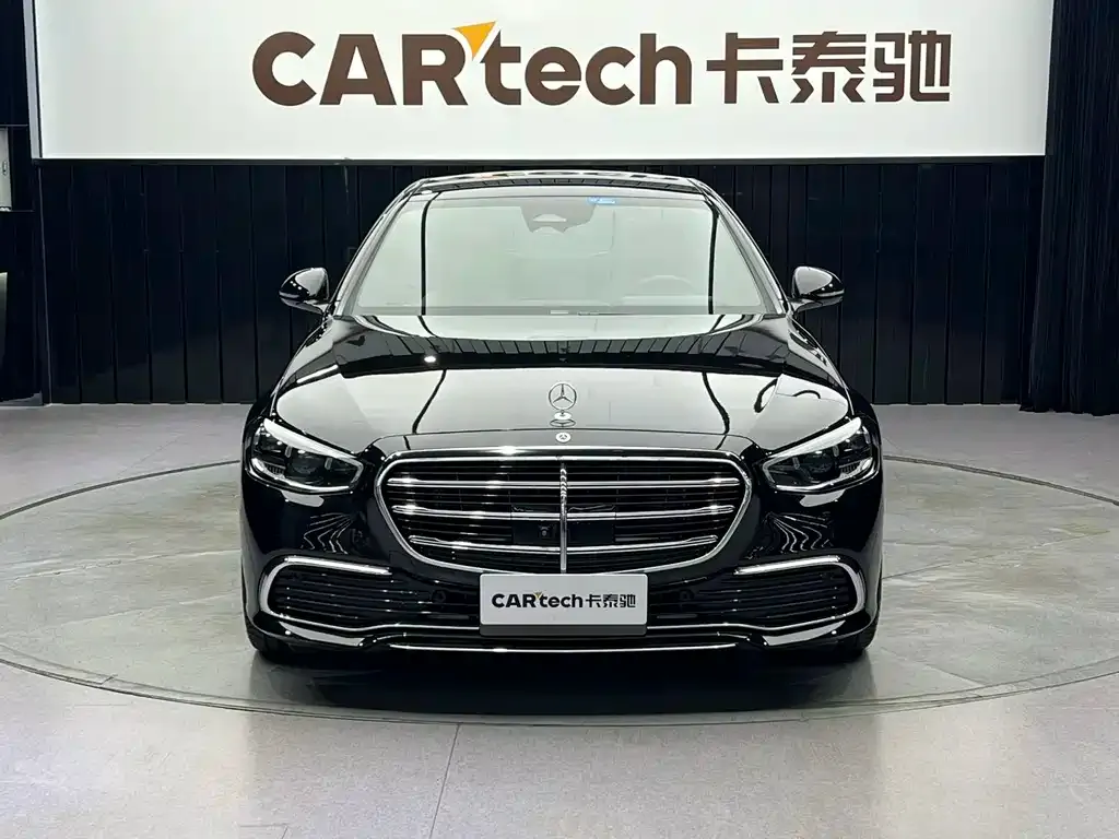 Mercedes-Benz S-Class — фото 1