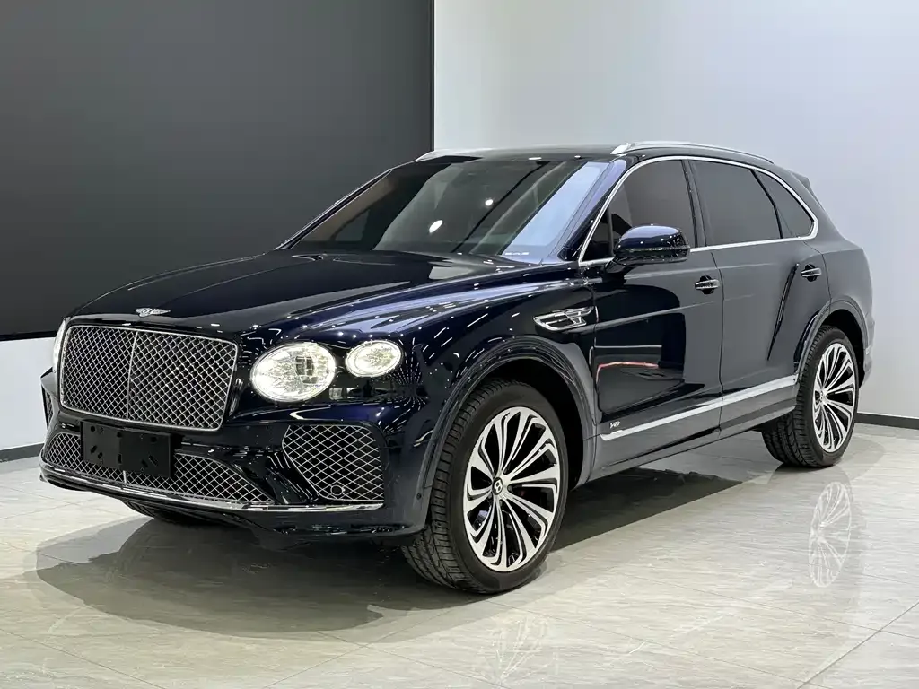 Bentley Bentayga — фото 1
