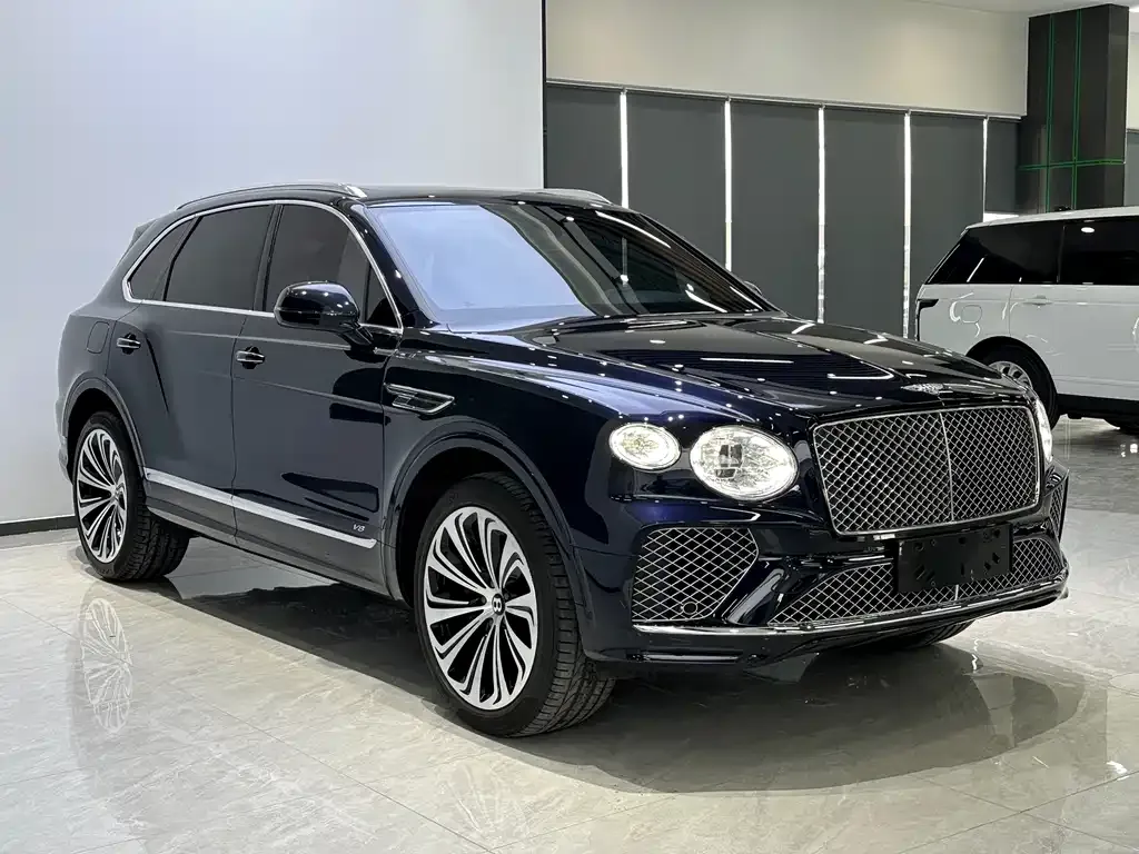Bentley Bentayga — фото 10