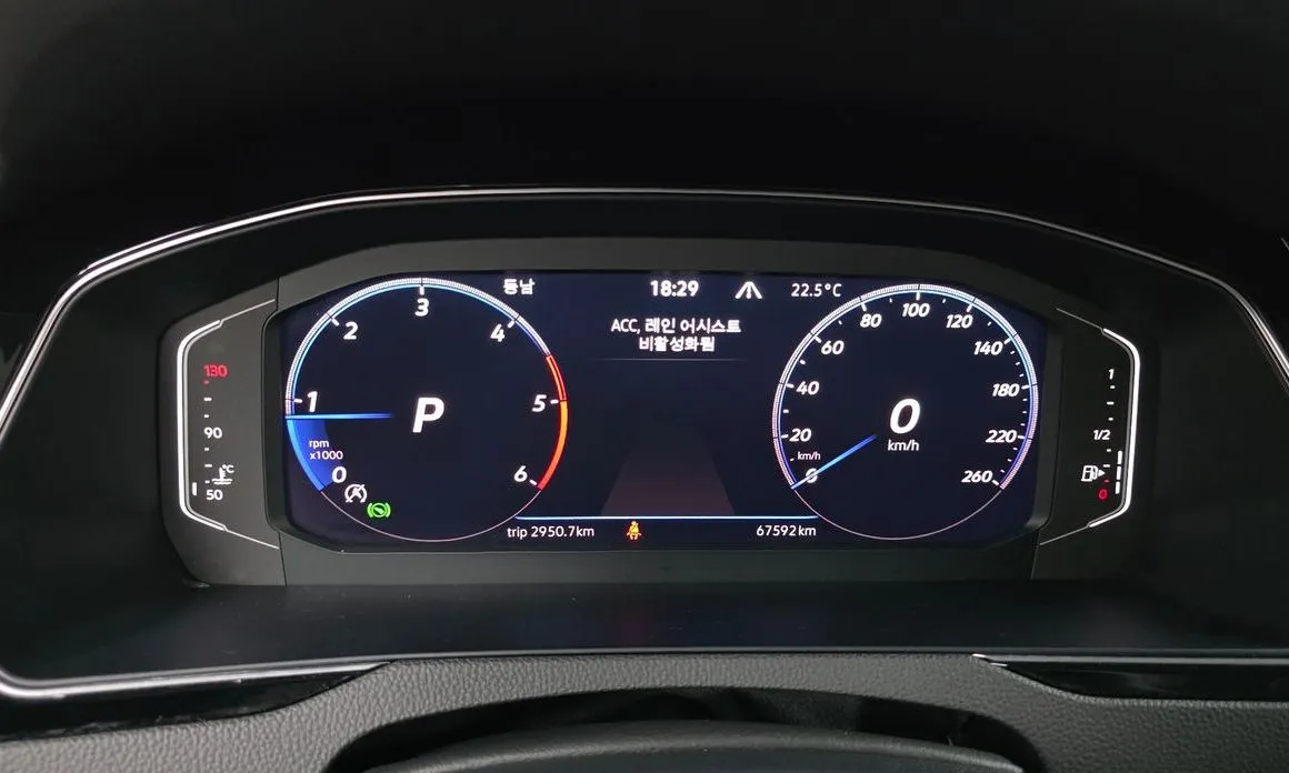 Volkswagen Passat 2022 из KR, фото 10