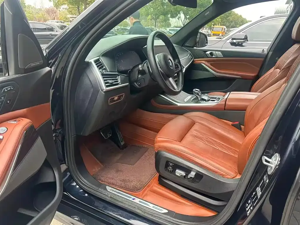 BMW X7 2021 из CN, фото 4