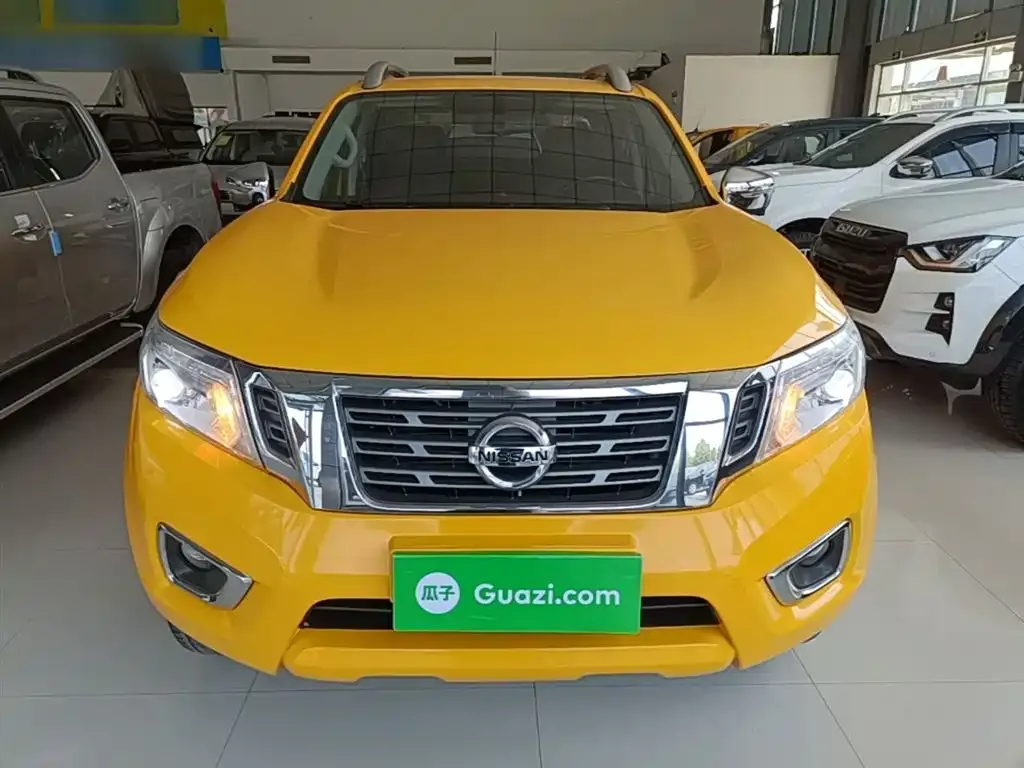 Nissan Navara 2021 из CN, фото 8