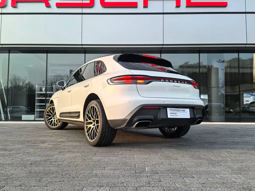 Porsche Macan — фото 4
