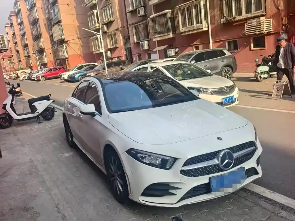 Mercedes-Benz A-Class — фото 10