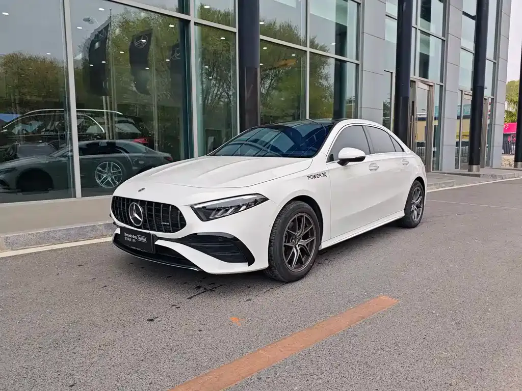 Mercedes-Benz A-Class 2024 из CN, фото 1