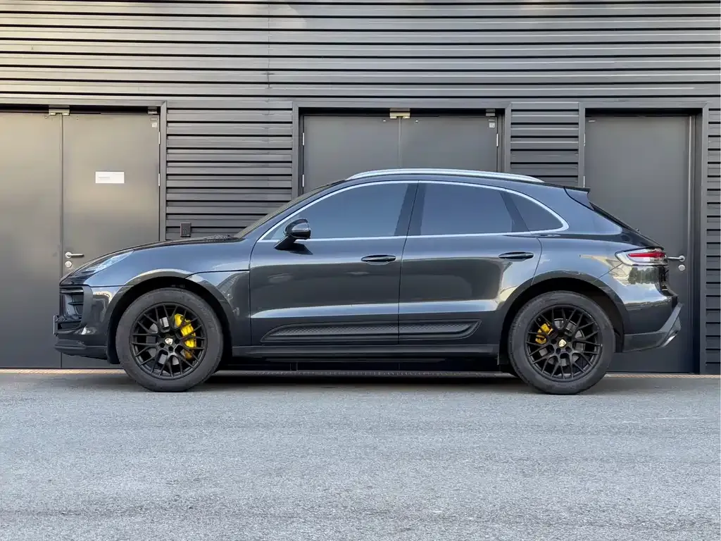Porsche Macan — фото 10