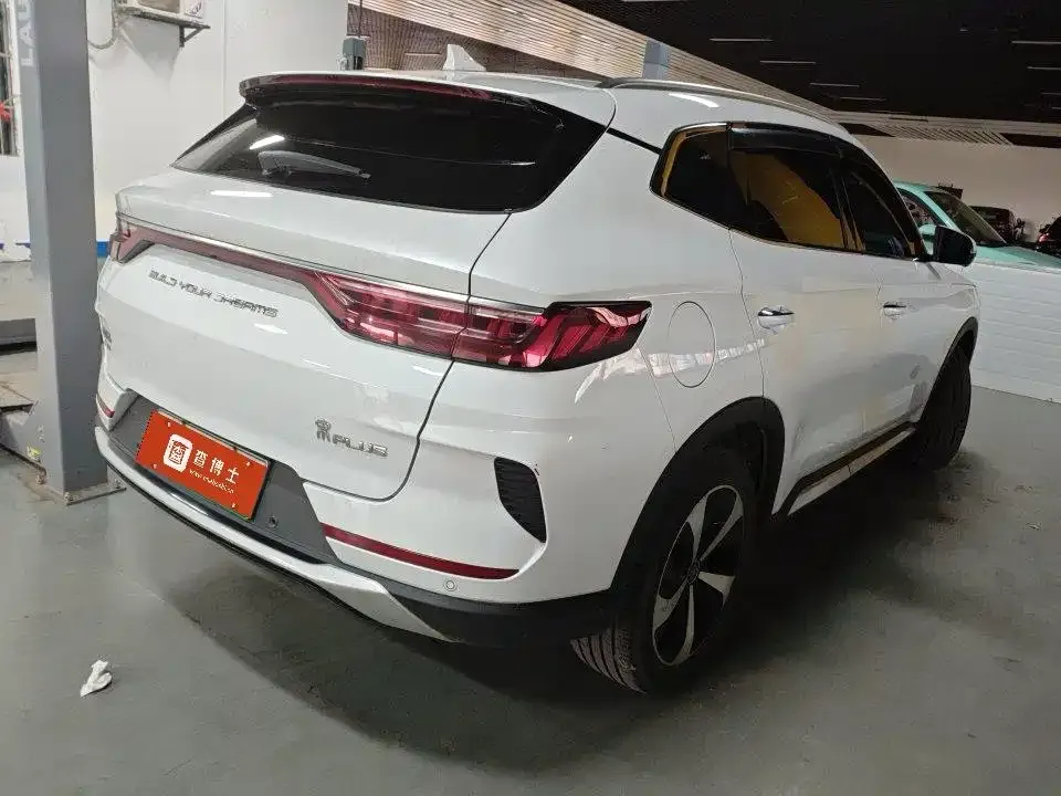 BYD PLUS New Energy — фото 9