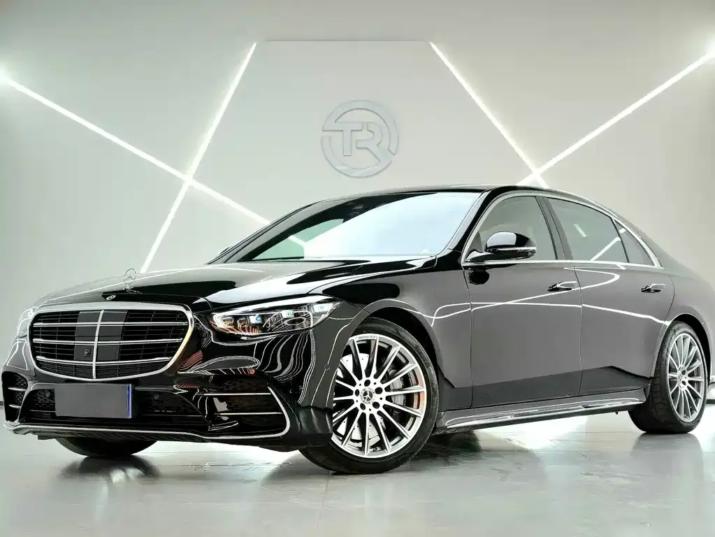 Mercedes-Benz S-Class — фото 1