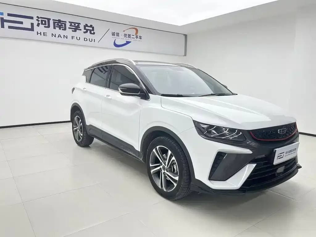 Geely Binyue 2022 из CN, фото 2