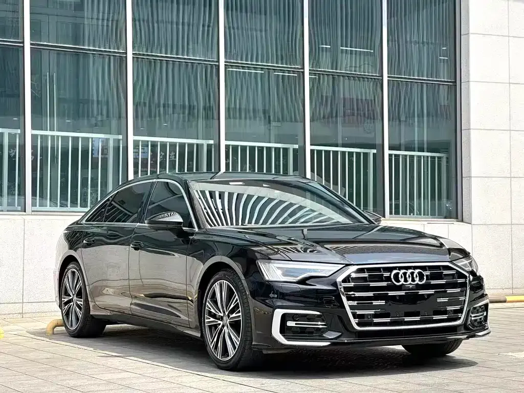 Audi A6L — фото 8