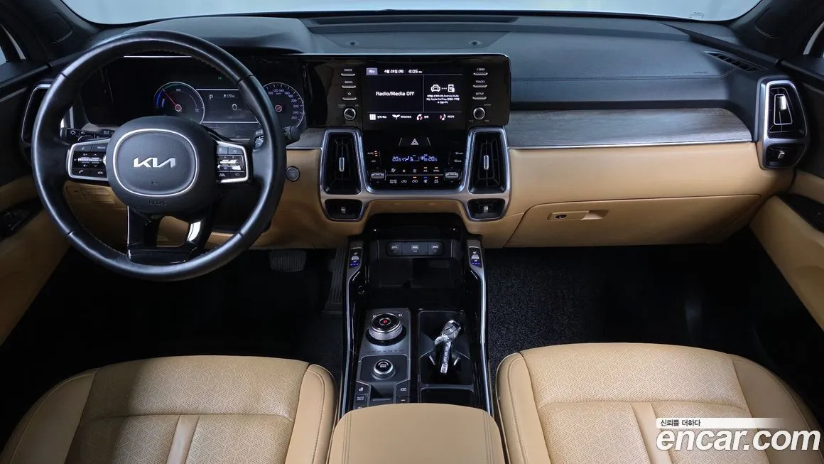 Kia Sorento — фото 8