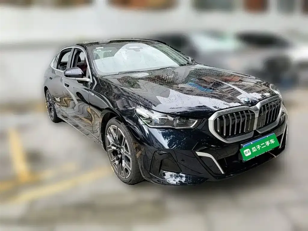 BMW 5 Series — фото 2