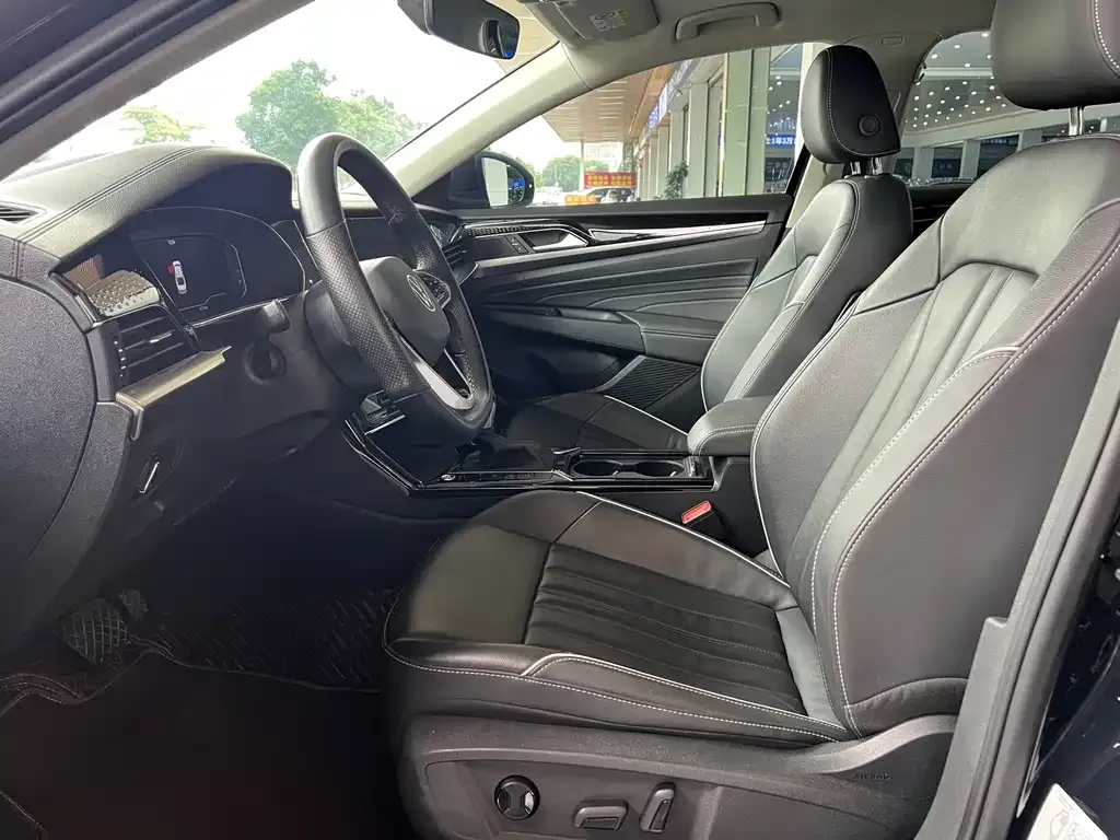 Volkswagen Passat — фото 2
