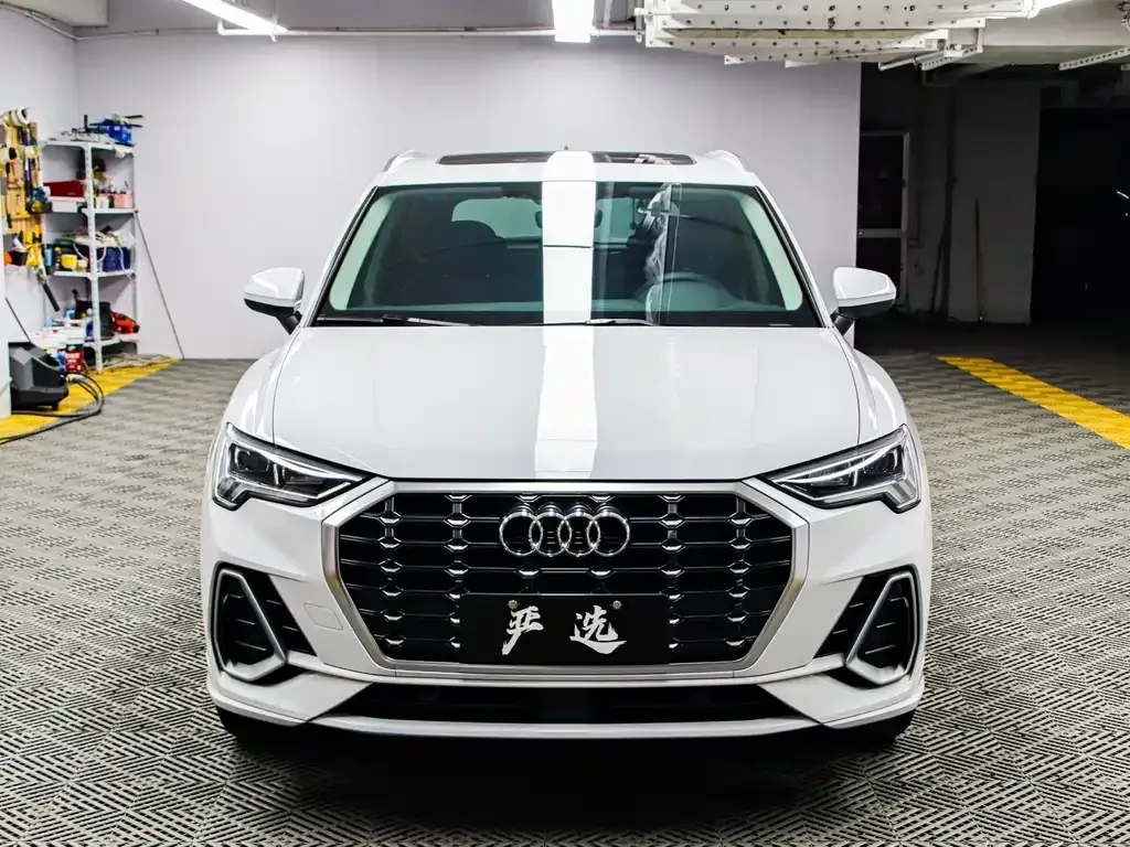 Audi Q3 — фото 6