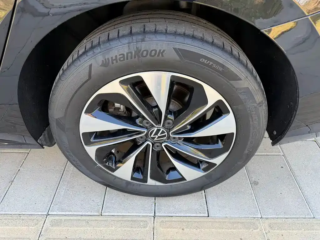 Volkswagen Passat — фото 4