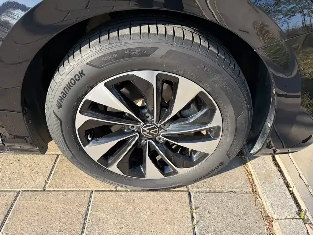 Volkswagen Passat — фото 5