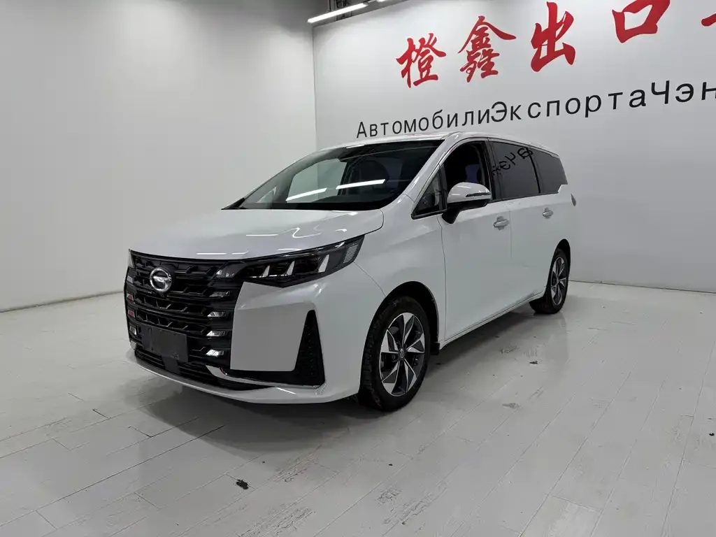GAC Motor Trumpchi M6 — фото 1